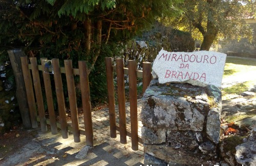 Moncao Cabaña | Casa situada en una de las velas más suaves del Alto Minho.