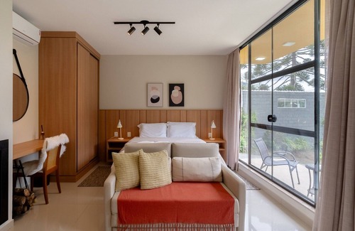 Urubici Apartamento | House w/Fireplace and Bathtub in Urubici Cla0000