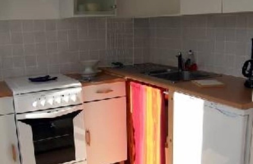 Saint-Meloir-des-Ondes Casa | House with terrace, quiet location between Saint Malo & Cancale, near Mont-st-Michel.