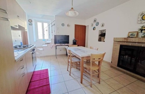 San Buono Casa | House with 2 rooms in the heart of the village!