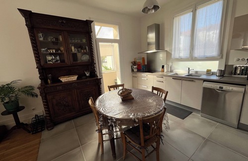 Mouleydier Casa | Casa con impresionantes vistas de la Dordoña.