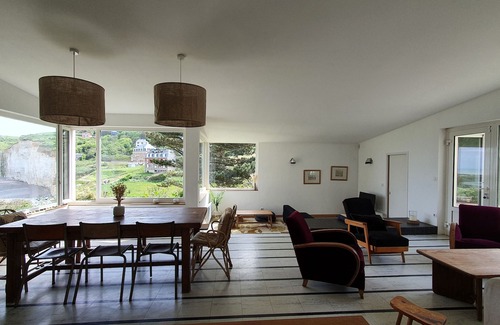 Saint-Pierre-en-Port Casa | House with exceptional sea view and beach on foot for 7 people