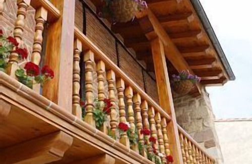Viernoles Casa | Oferta en Julio casa con jardín y huerta