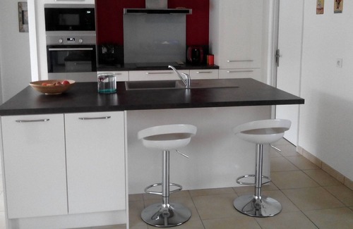 Ambares-et-Lagrave Casa | Casa con piscina cerca de Burdeos