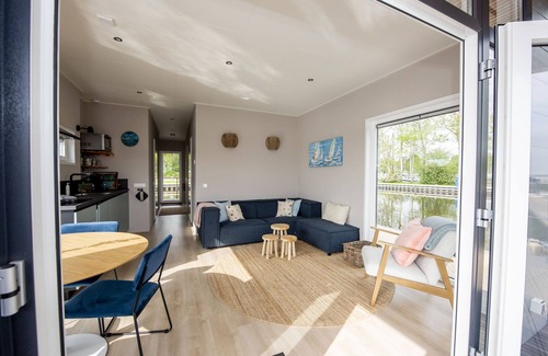 Offingawier Alquiler De Eote | Casa flotante Sneekermeer deportes acuáticos