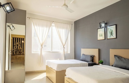 Gurugram Hotel | Housr Sector 69 Gurgaon Near Sohna Road