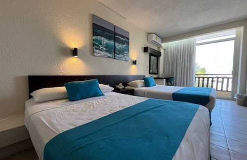 Ricardo Flores Magon Hotel | Howard Johnson by Wyndham Veracruz