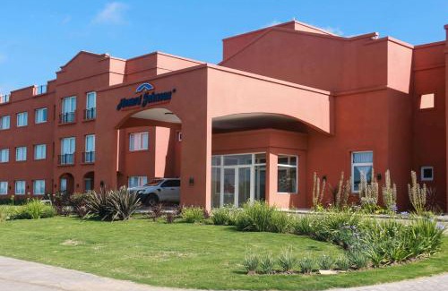 Funes Hotel | Howard Johnson Hotel & Resort Funes