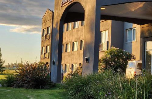 Funes Hotel | Howard Johnson Hotel & Resort Funes