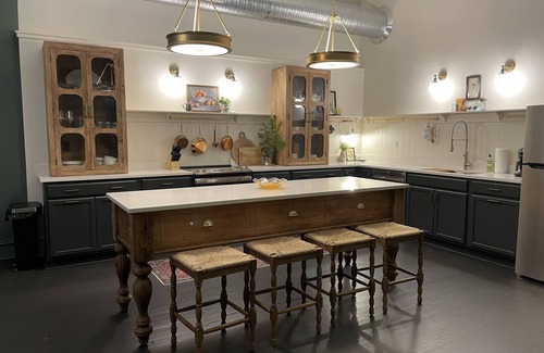 Huntingdon Apartamento | Huddleston Hall - Historic Downtown Apartment