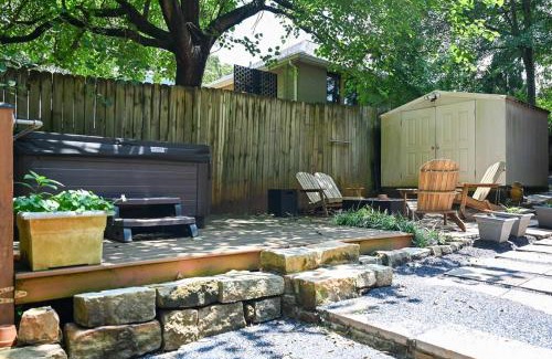 Kirkwood Casa | Hues and Views