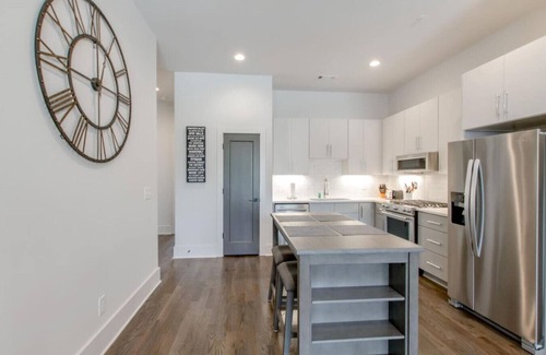 Midtown Casa | Huge Stunning Townhome - Private Viewing Terrace