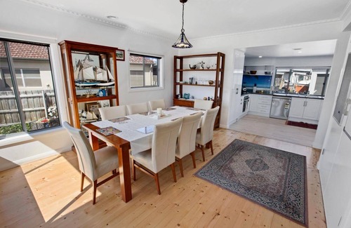 Paynesville Casa | Huntingdale - Close to the lake, everything you need to enjoy your getaway