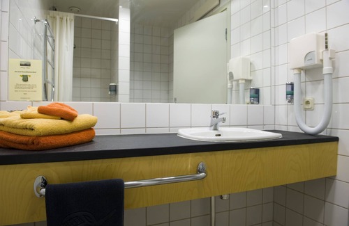 Soderkoping Hotel | Husby Säteri