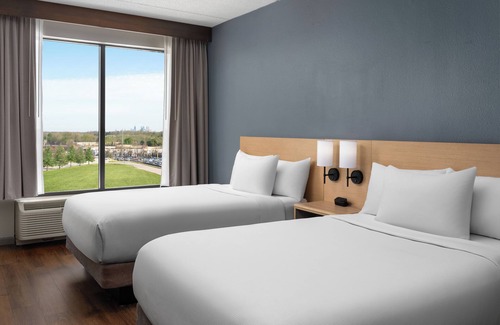 East Point Hotel | Hyatt Place Atlanta Airport-North