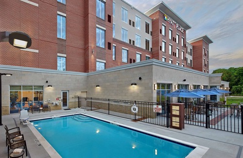 Chapel Hill Hotel | Hyatt Place Chapel Hill / Southern Village