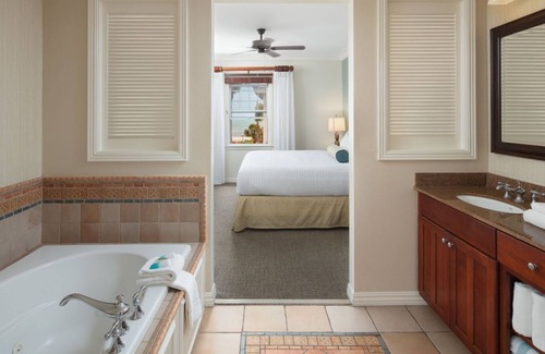 Key West Complejo | Hyatt Windward Pointe, Key West 2-Bdrm Condo Oct 23-26, 2025 Fantasy Fest