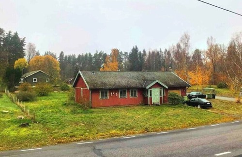 Dorarp Casa | Hyr ett rum och bli diskjockey