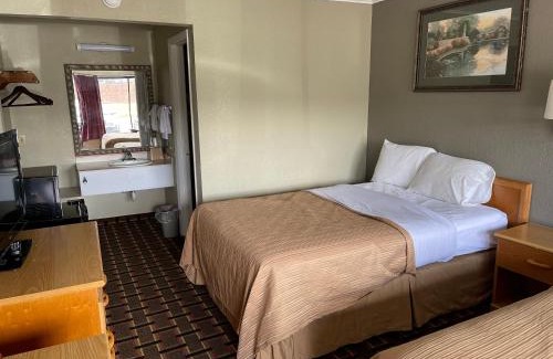 Johnson City Hotel | I-26 Inn