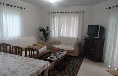 Ubatuba Casa | Alquilo casa en la playa todo el año a 200 metros del mar