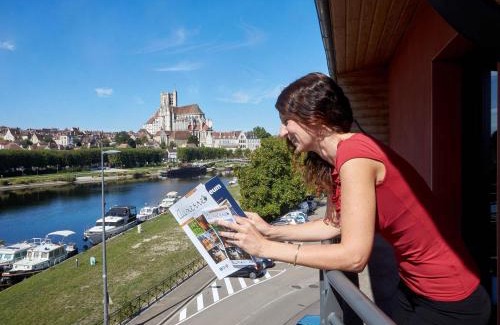 Auxerre Hotel | ibis Auxerre Centre