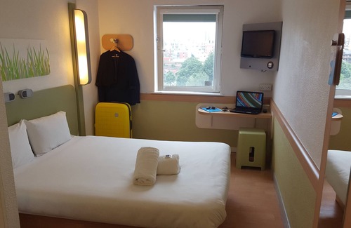 Leeds Hotel | ibis budget Leeds Centre Crown Point Road