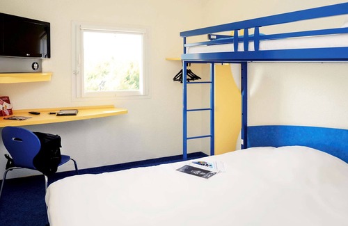 Meung-sur-Loire Hotel | ibis budget Orléans Ouest Meung Sur Loire