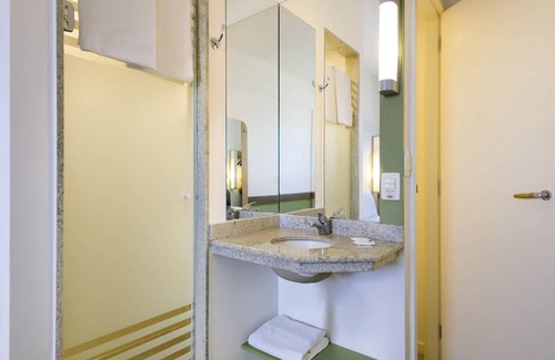 Centro Historico Hotel | ibis budget Porto Alegre - Supereconômico