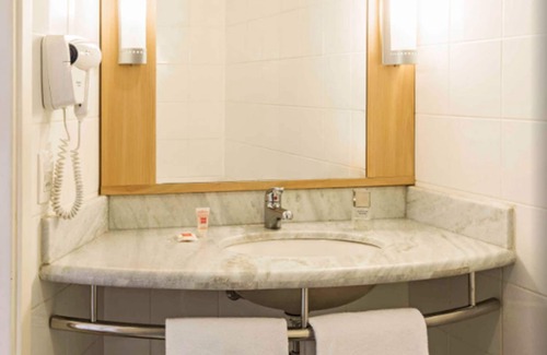 Aguas Belas Hotel | ibis Curitiba Aeroporto