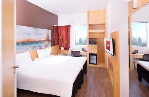 Trade Center Hotel | ibis Dubai One Central