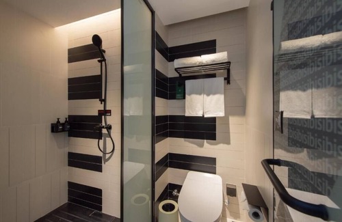 Qingdao Casa | ibis Jiaodong Airport EMU Town Store