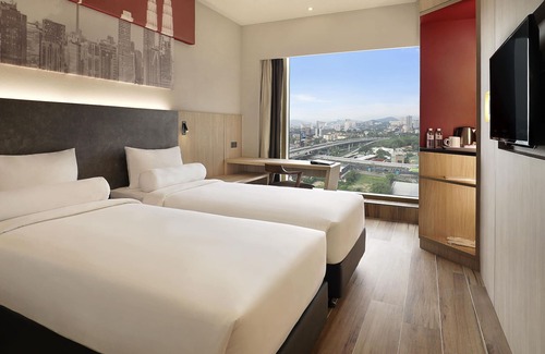 Kuala Lumpur City Centre Hotel | Ibis Kuala Lumpur City Centre Hotel
