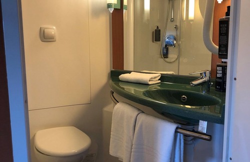 Laon Hotel | ibis Laon