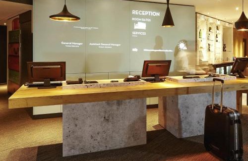 West Thurrock Hotel | ibis London Thurrock M25