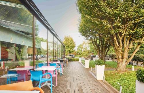 Emerainville Hotel | ibis Paris Marne la Vallee Emerainville