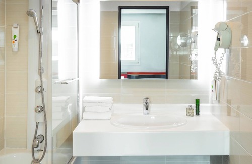 Antony Hotel | ibis Styles Antony Paris Sud