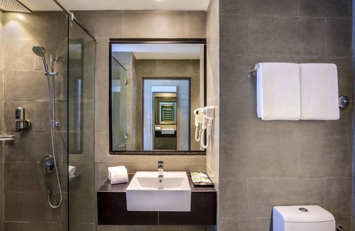 Kampung Sinulihan Hotel | Ibis Styles Kota Kinabalu Inanam Hotel