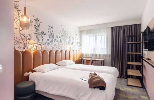 Pontivy Hotel | ibis Styles Pontivy Centre Bretagne