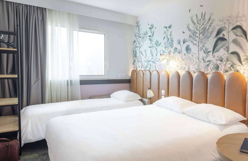 Pontivy Hotel | ibis Styles Pontivy Centre Bretagne