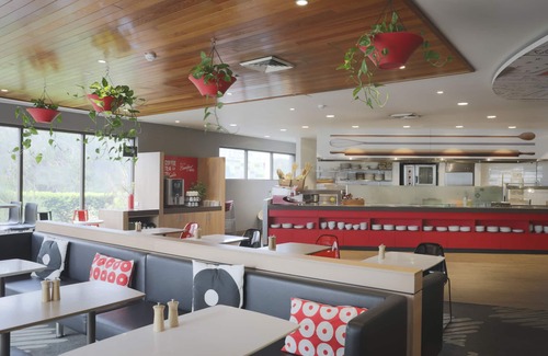 Mascot Hotel | ibis Sydney Airport