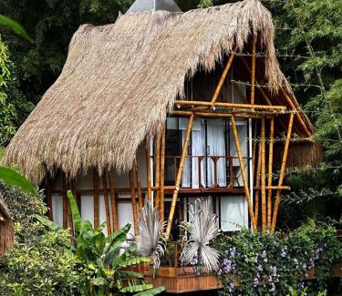 El Penol Chalet De Esquí | Ibuku Hotel Guatapé - Chalets