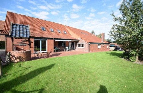 Wiarden Apartamento | Ideal para grupos grandes y reuniones familiares. Ropa de cama y toallas incluidas.