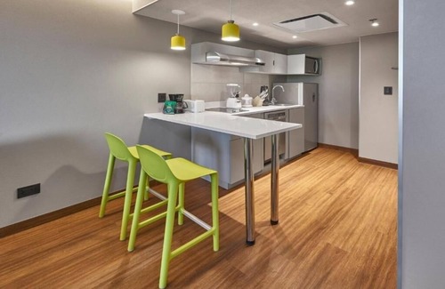 Benito Juárez Apartamento | Ideal Stopover Suite w/ Kitchenette & Breakfast l Near Central Cancún Sights