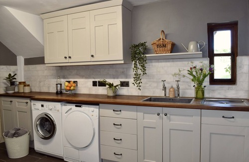 Longtown Otro | Idyllic 17th Century Farmhouse with Glorious Mountain Views