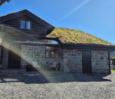 Forde Casa | Idyllic house with views - close to nature