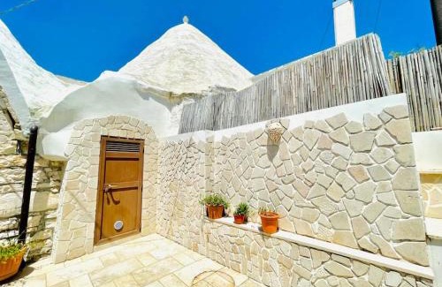 Impalata Casa | Il trullo di Rosa