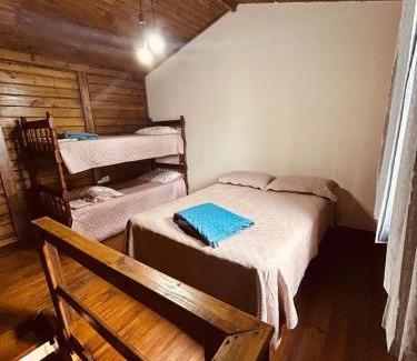 Paranagua Casa | Ilha do Mel- Encantadas- Vilarejo Hospedagem