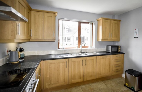 Newcastle Casa | Immaculate 3-bed House in Newcastle