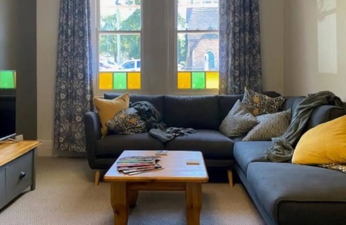 Goulburn Cabaña | Immaculately renovated cottage in the centre of town