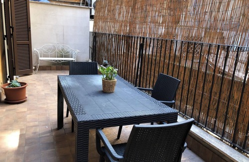 Campitelli Apartamento | Imperial Forums | Trevi Fountain 8-minute walk | Terrace | Wash & Dry